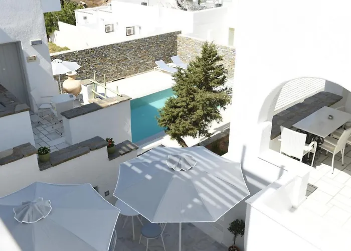 Ξενοδοχείο με διαμερίσματα Anthos Νάουσα