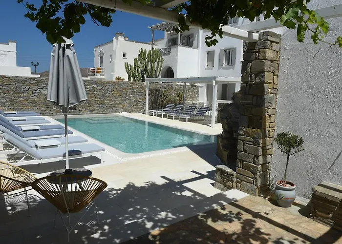 Ξενοδοχείο με διαμερίσματα Anthos Νάουσα